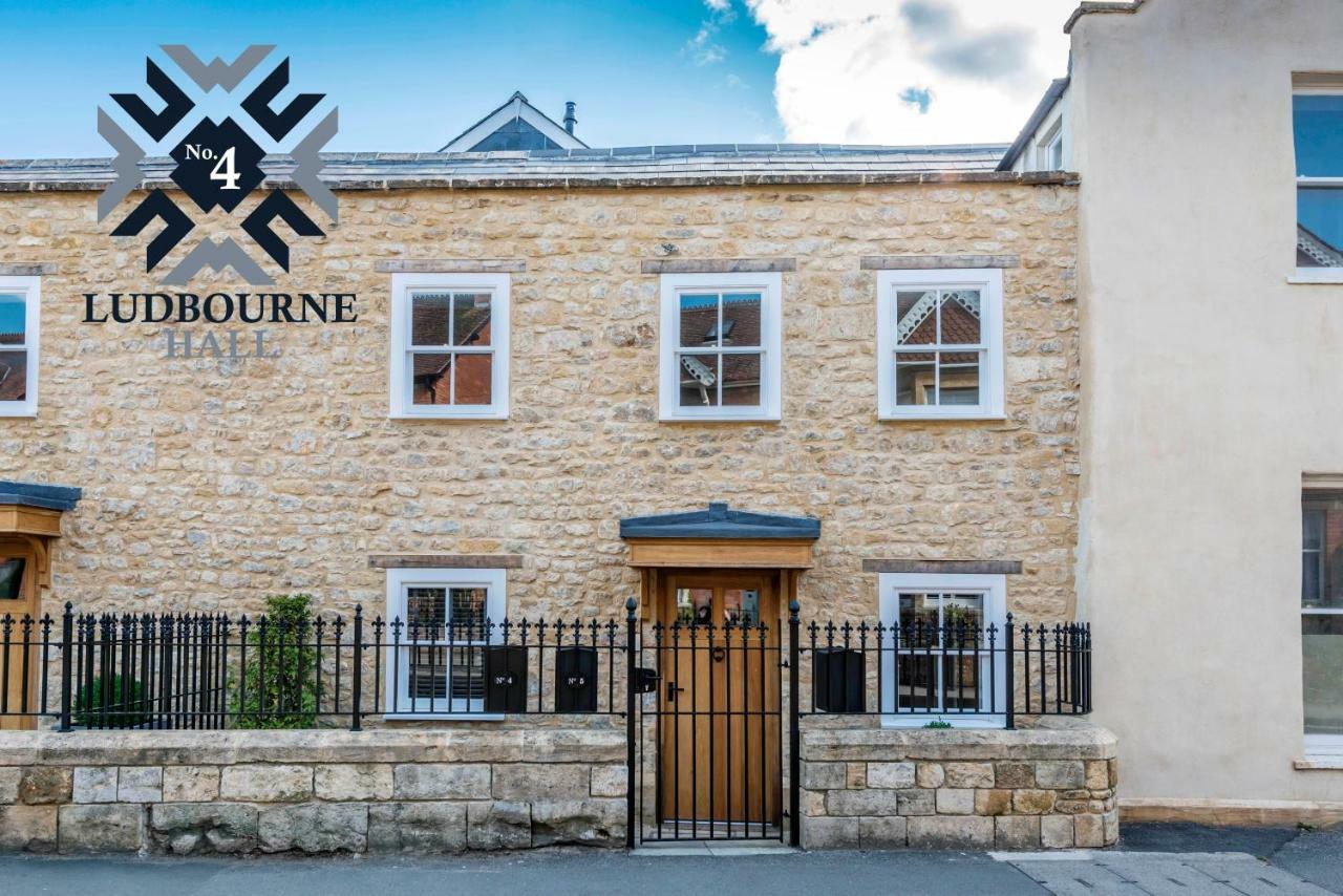 No.4 Ludbourne Hall Sherborne  Exterior photo